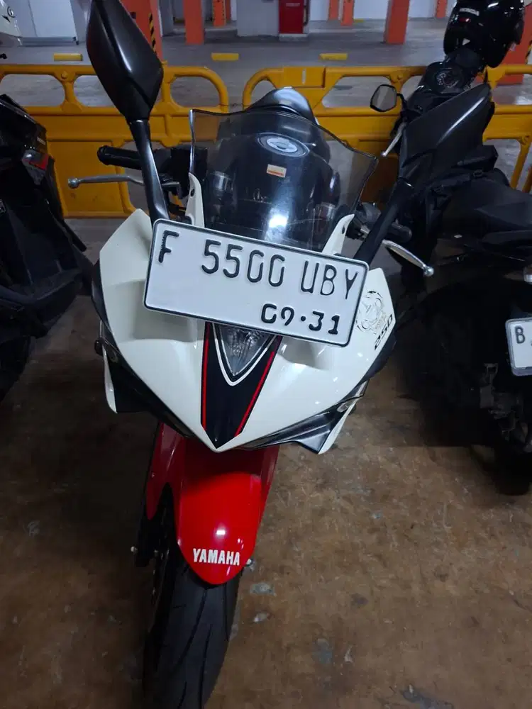 DI JUAL YAMAHA R 25 TAHUN 2016 MULUS TERAWAT