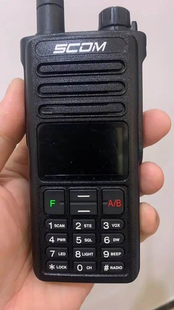 Di Jual HT SCOM FC12 PRO 2025 Kondisi 99% Like New