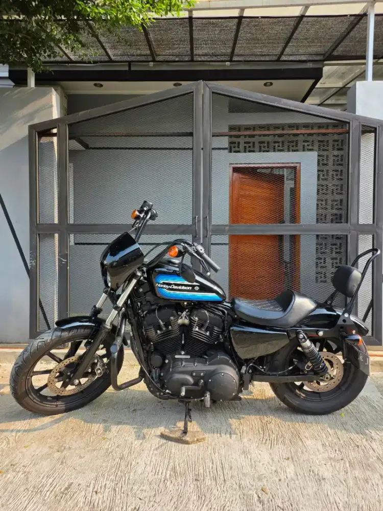 Harley sportster iron 1200