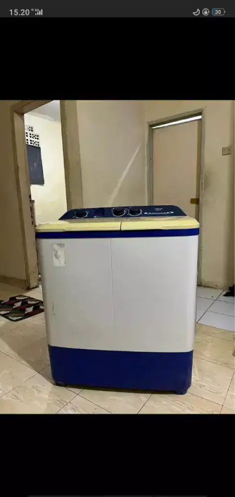 Mesin cuci aqua