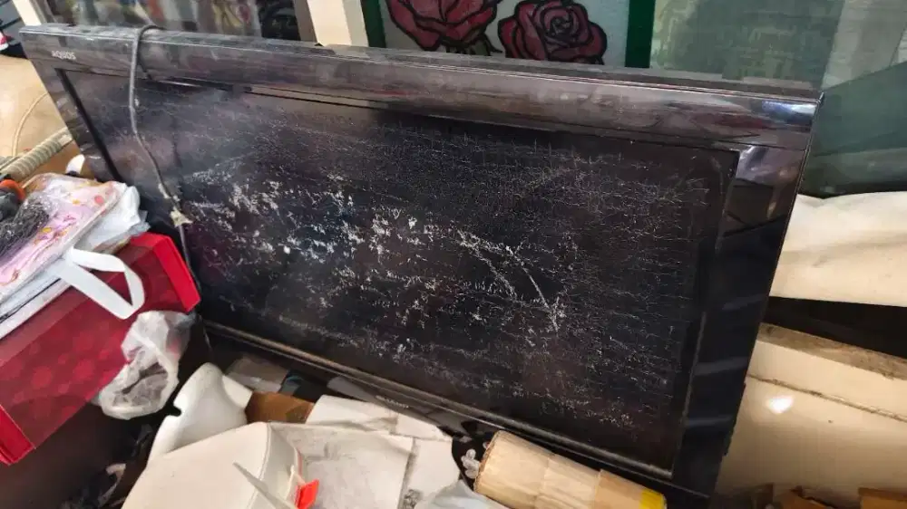TV sharp lcd 32 inch