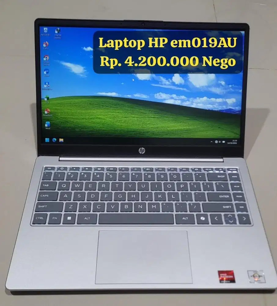 Laptop HP em0196AU