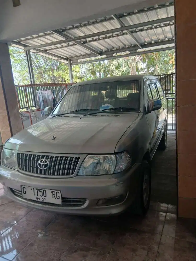 Toyota Kijang 2004 Bensin