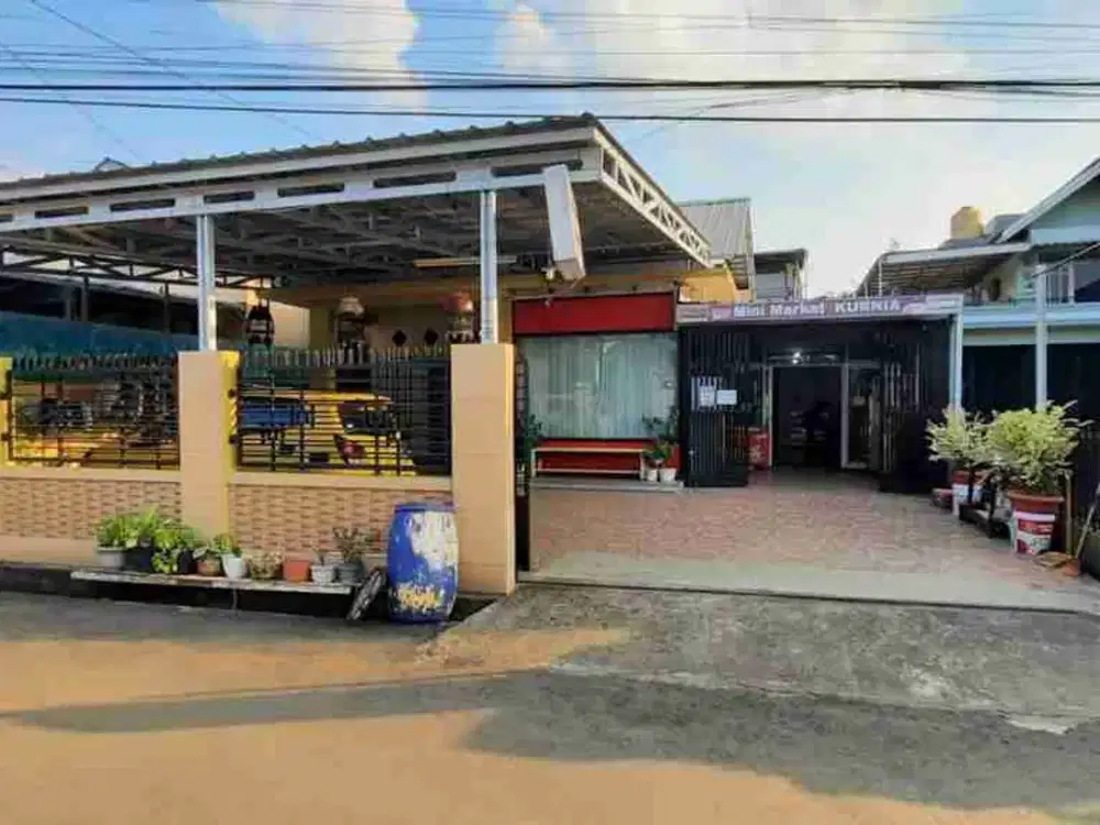 Sijual rumah cantik di jalan Kancil Putih ,Demang Lebar Daun Ilir Barat 1 Palembang
