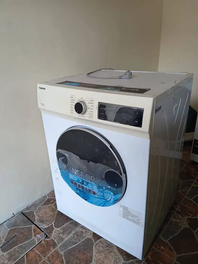 Mesin Cuci Toshiba 7,5 Kg Bekas Kondisi Terawat