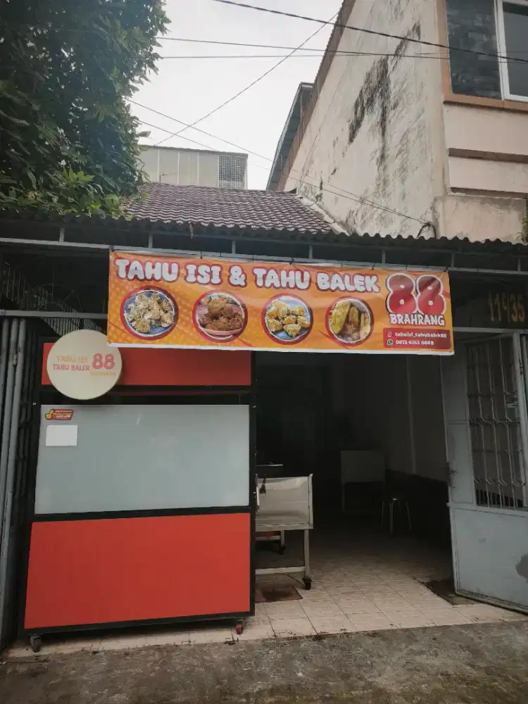 Jaga stand dan goreng