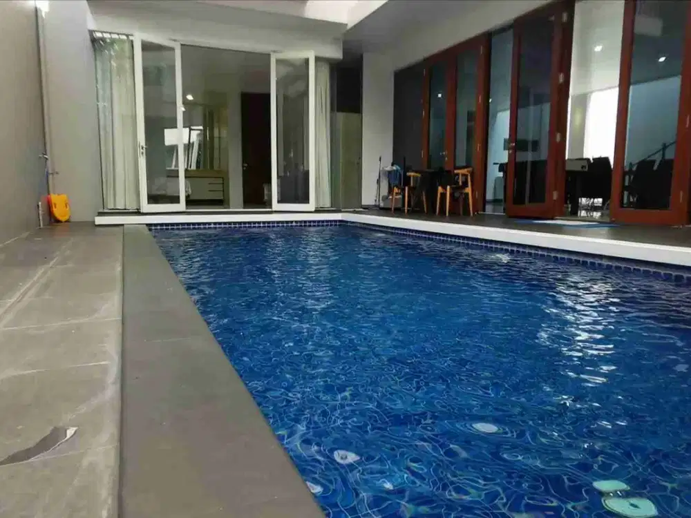 Dijual Rumah Riverside Malang Senyaman Villa Bali dekat Hotel Harris