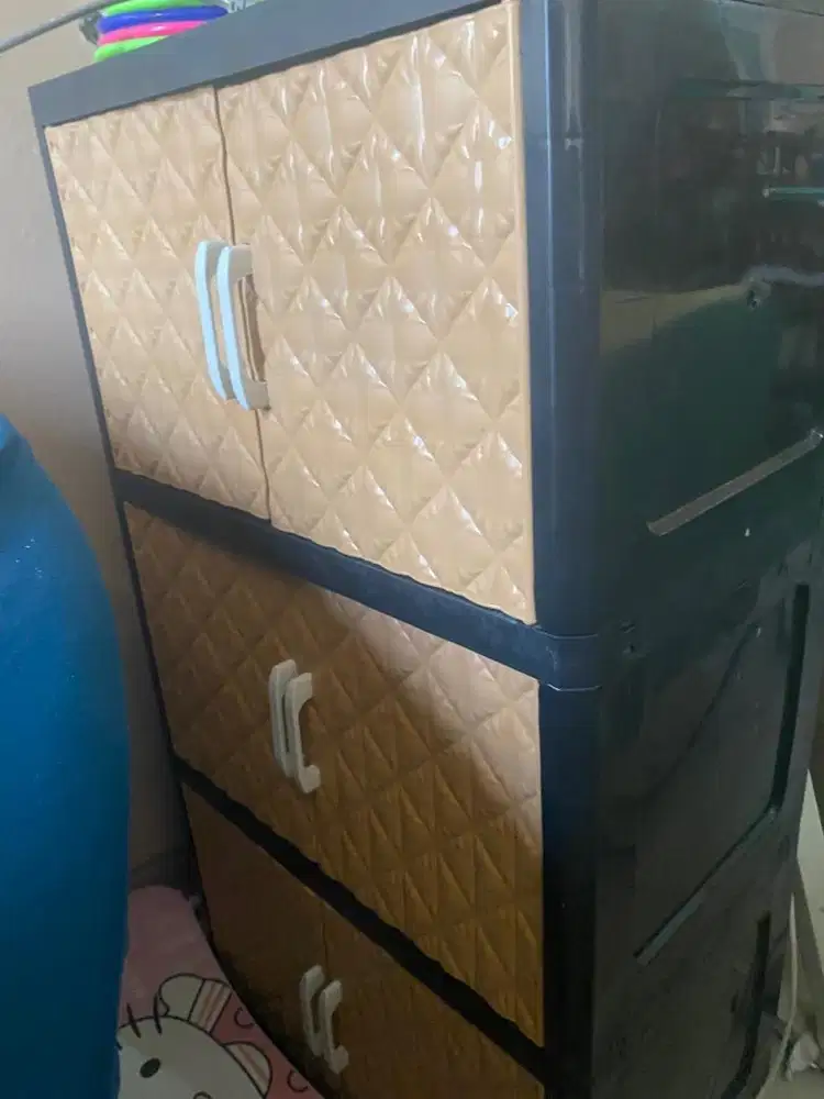 Lemari plastik tabita 3 susun