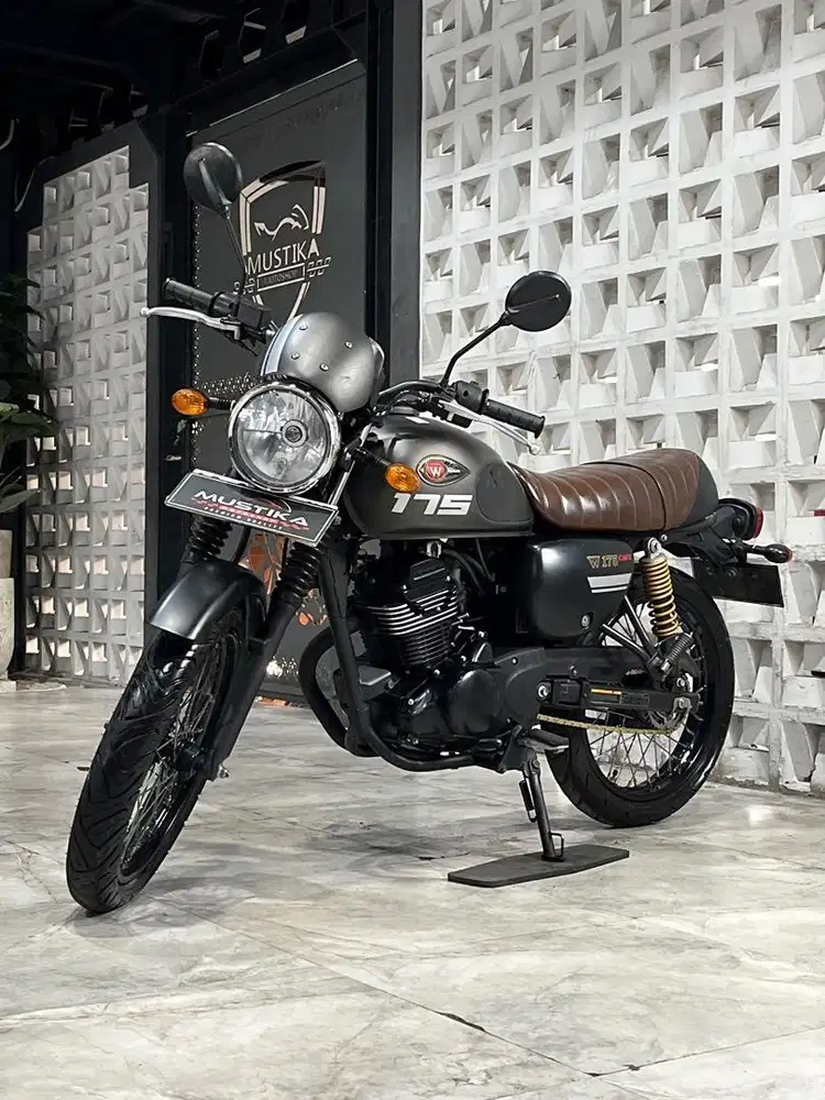 Terbatas!!Kawasaki W175 Cafe th 2019 - Ayu Mustika