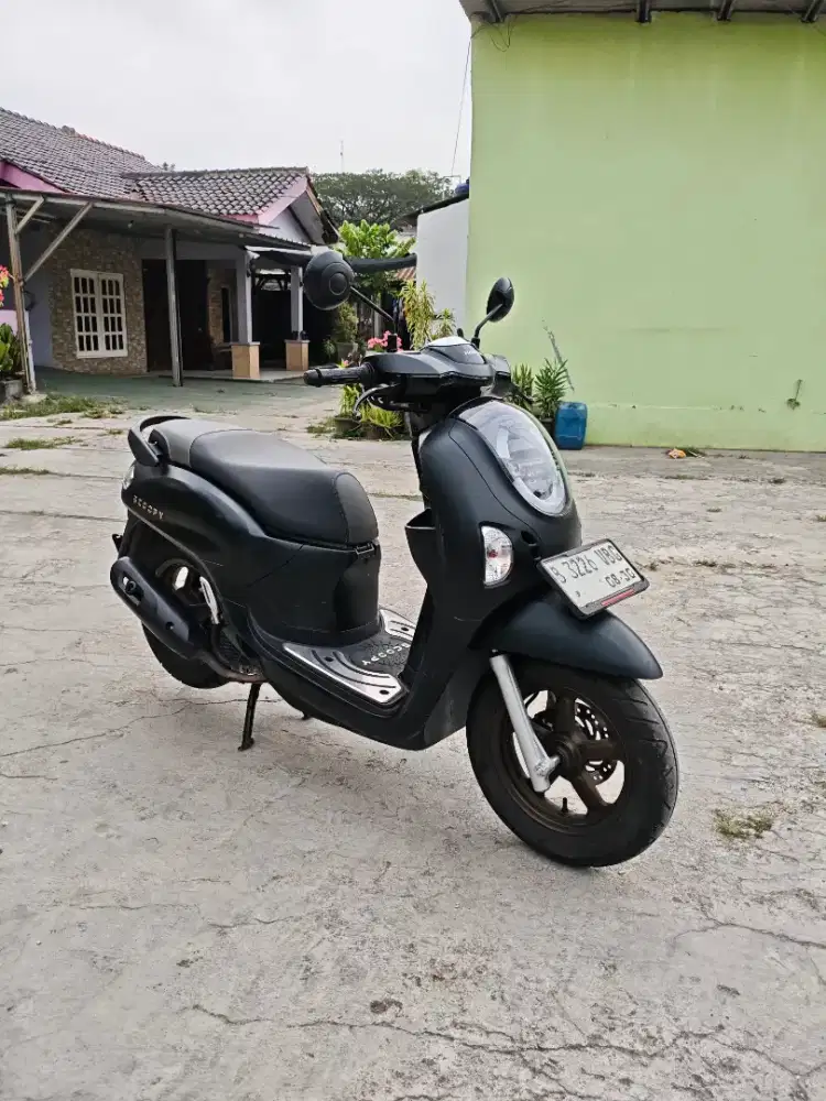 {Forsale} Scoopy prestige 2025 Mesin Halus
