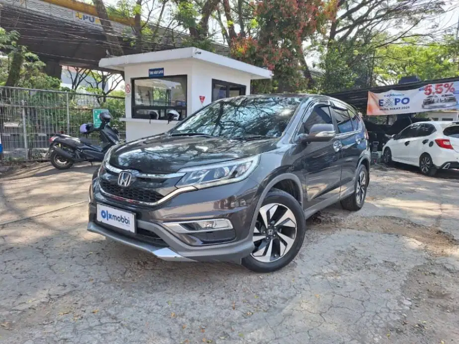LOW DP Honda CR-V 2.4 RS Bensin-AT 2015 ADJ