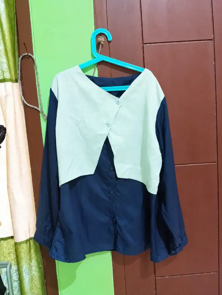 Satu harga untuk angkut semua atasan wanita lengan panjang