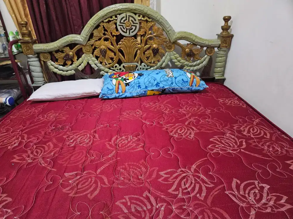 Dijual tempat tidur jati ukuran 200x180(No.1)