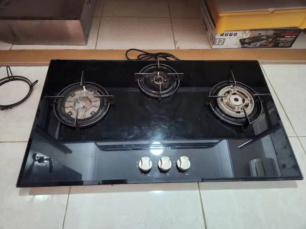 Kompor Tanam 3 Tungku & Cooker Hood Rinnai Azalea + Dudukan Marmer
