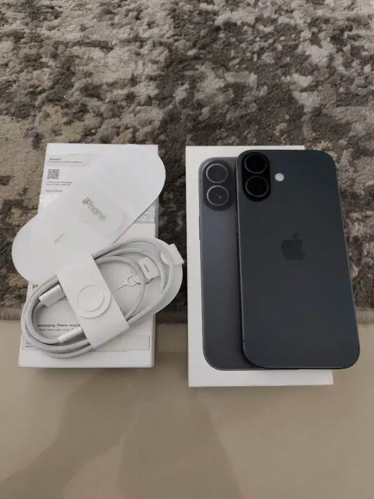 iphone 17 256GB ibox hitam