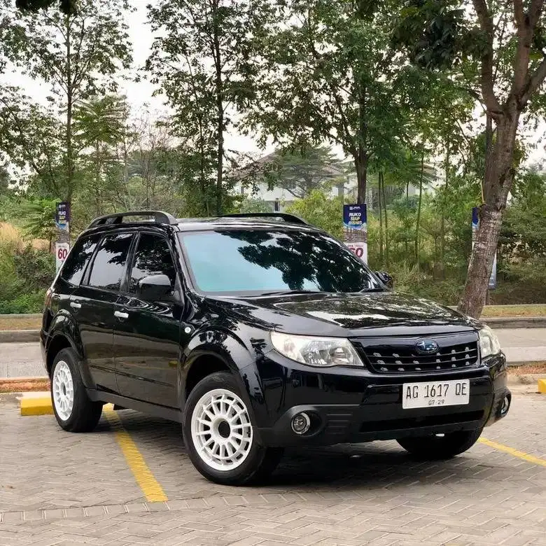 SUBARU FORESTER 2.0 (4x4) Automatic 4AT TAHUN 2012
