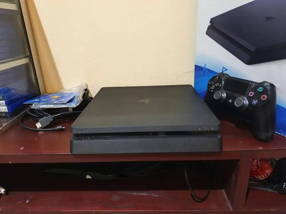 Jual ps 4 slim hardis 500gb