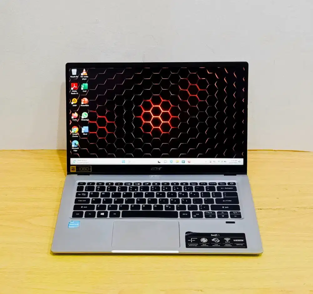 Acer Swift 1 SF114-34 Processor Pentium Silver N6000 RAM 4GB SSD 512GB