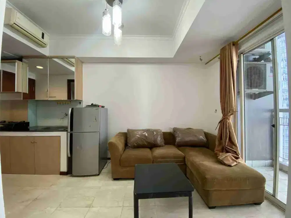 Di sewa Apartemen Siap Huni Jakarta Barat Samping Taman Anggrek