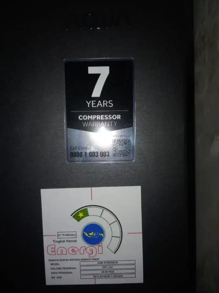 Dijual kulkas Aqua 2 pintu