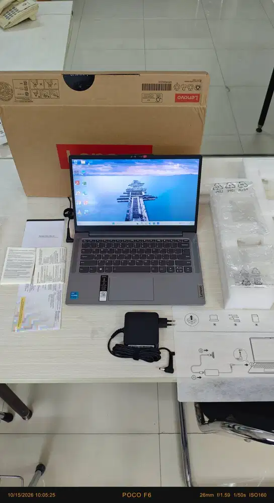 Laptop Lenovo Core i3 Generasi 13 RAM 8GB SSD 512GB