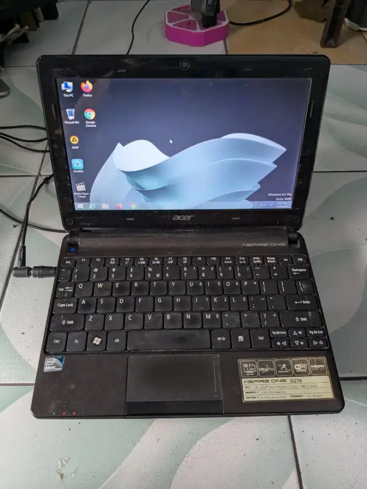 Netbook Acer AO D270 Normalan Minus Batre Sambil Cas Aja Lain Aman