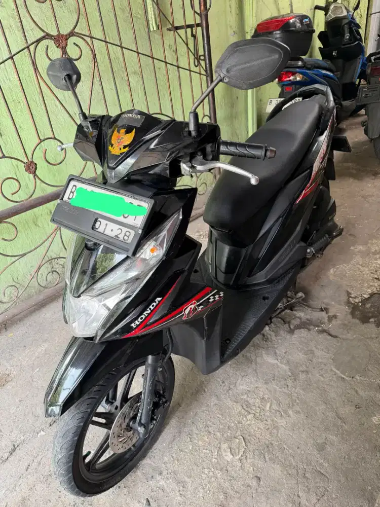 DIJUAL MOTOR HONDA BEAT 2019