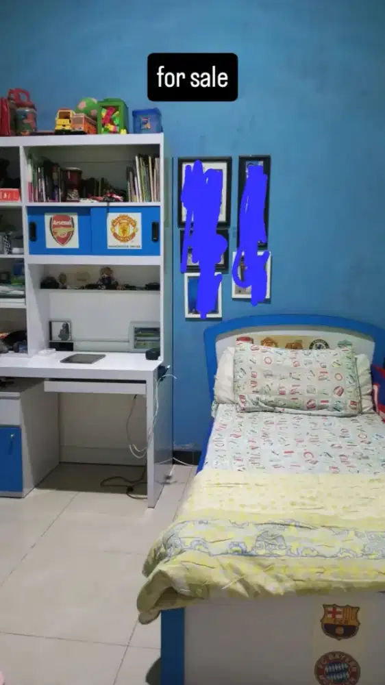 MEJA BELAJAR & TEMPAT TIDUR DNGN KASUR SPRING BED