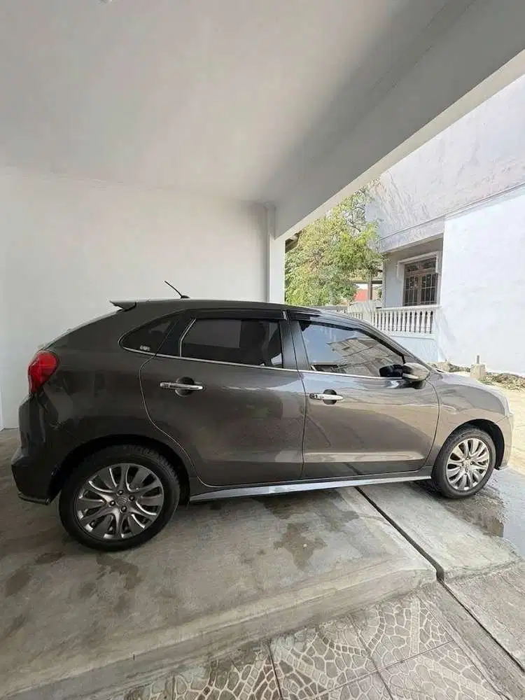 Suzuki Baleno 2018 Bensin