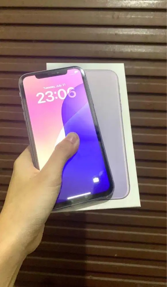 iPhone 11 64GB WiFi Only Noreset Fullset Mulus Pemakaian Wanita Gress