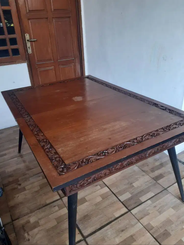 Meja Makan Jati Tua (Jati Kampung/Perhutani Lawas)