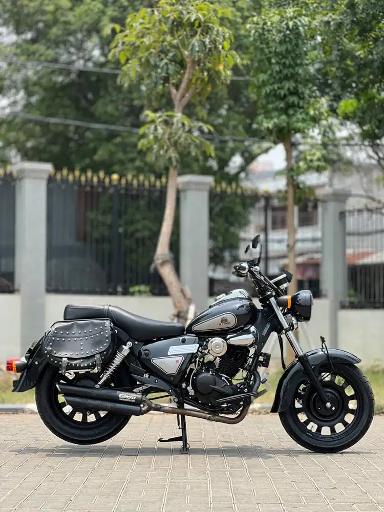 BENELLI MOTOBI 200 EFI 2025 HITAM KM 3K PAJAK PANJANG NO MINUS