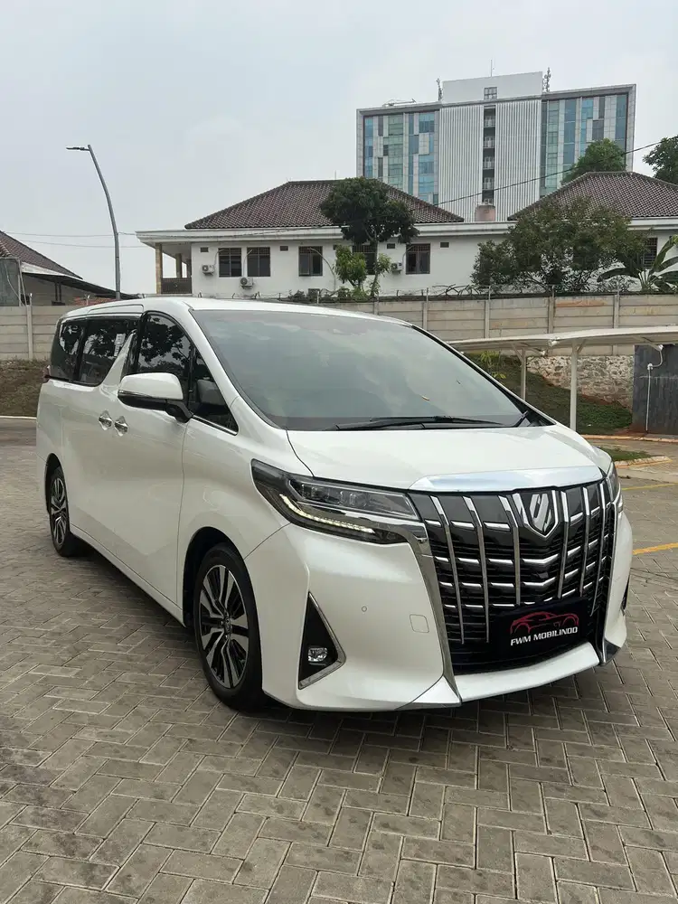 Toyota alphard 2.5 G ATPM 2021 putih, low km, istimewa, tangan pertama