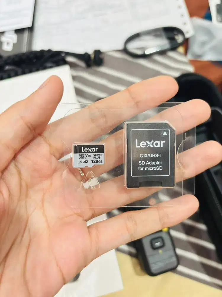 JUAL DJI Osmo Pocket 3 LIKE NEW + Free Memory Lexar Silver Plus 128GB