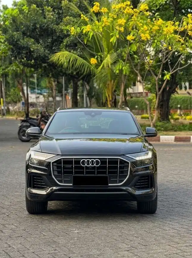 All New Audi
Q8 3.0L 55 TFSI S-Line 
Quatrro AWD 2020