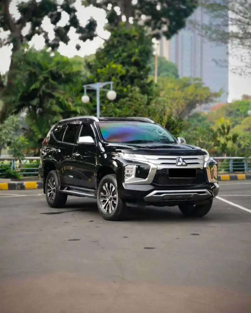 MITSUBSHI PAJERO SPORT DAKAR 2023 KM SUPER LOW SIAP PAKAI DAN TERAWAT