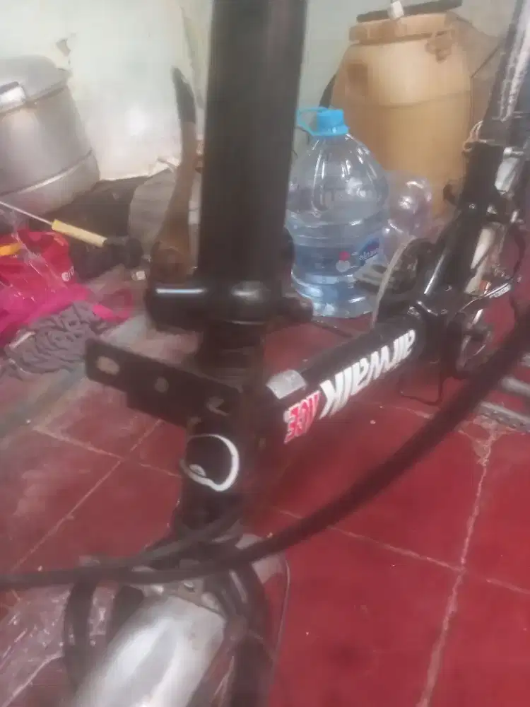 Sepeda lipat uk 16 airwalk