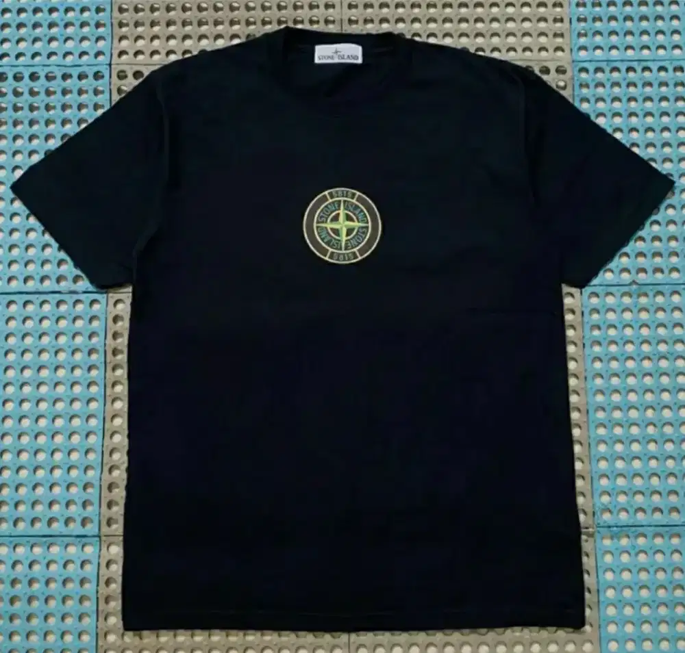 Kaos stone island preloved
