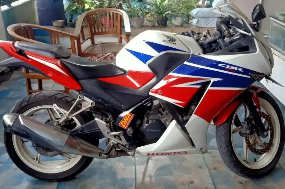 Honda CBR 2015 pajak on