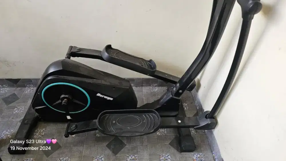 ALAT GYM & FITNESS BERWYN