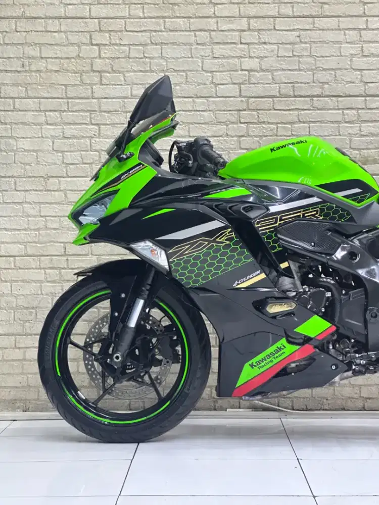 SUARA KHAS MOGE 4 SILINDER‼️ KAWASAKI ZX25 ABS KRT TH 2021 SIAP GASS