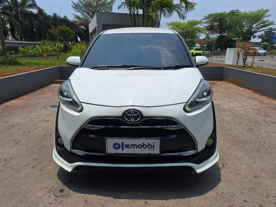DP Murah Toyota Sienta  1.5 Q Bensin-AT 2018