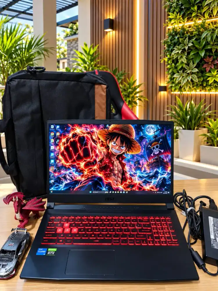 Laptop Gaming MSI KATANA NVIDIA RTX 3050 SSD 512Gb DUAL VGA