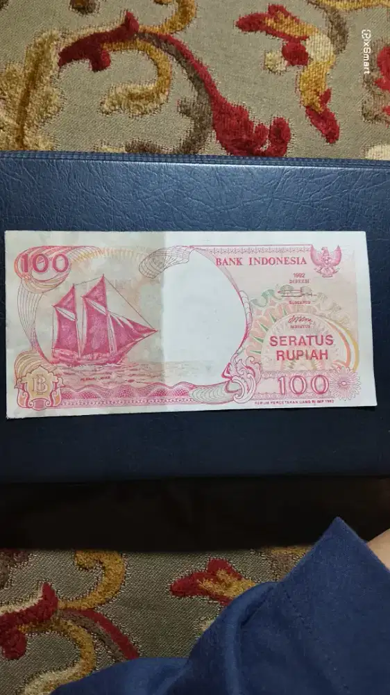 Uang Kertas Kuno 100 Perahu Layar 1992.