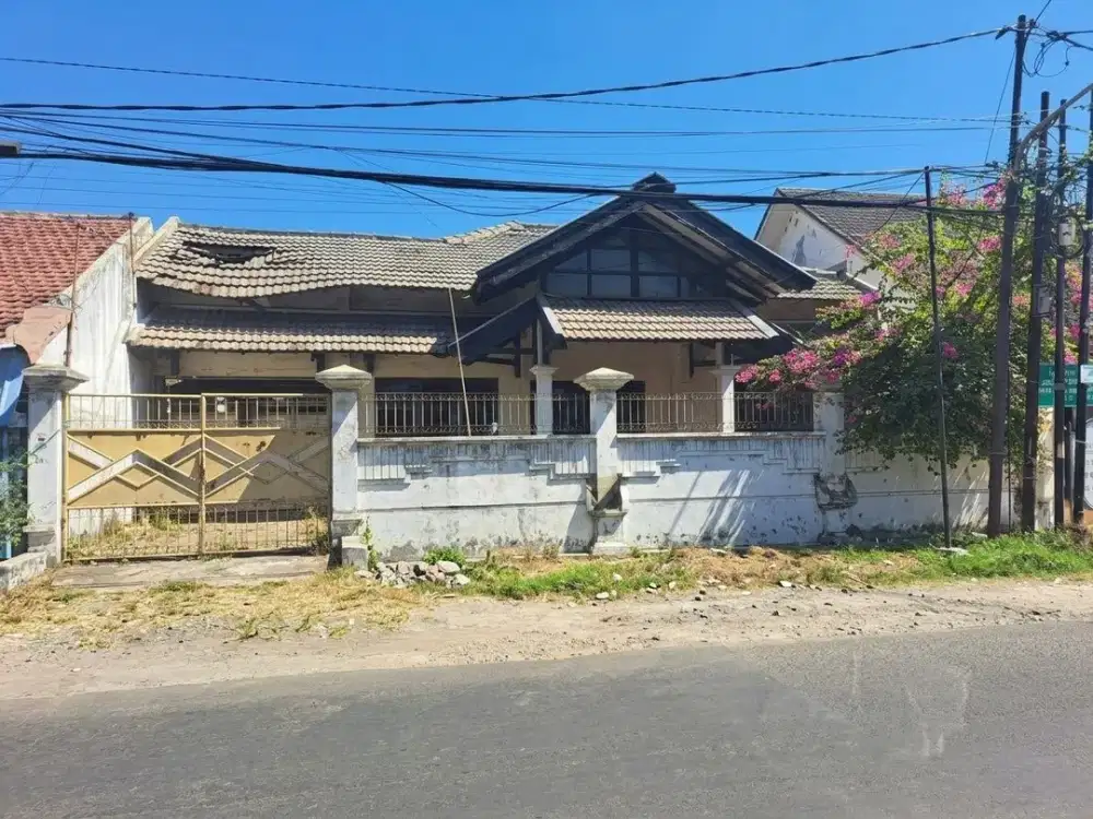 Dijual Rumah Hitung Tanah Dukuh Kupang Barat 1 Surabaya LT 360 m2