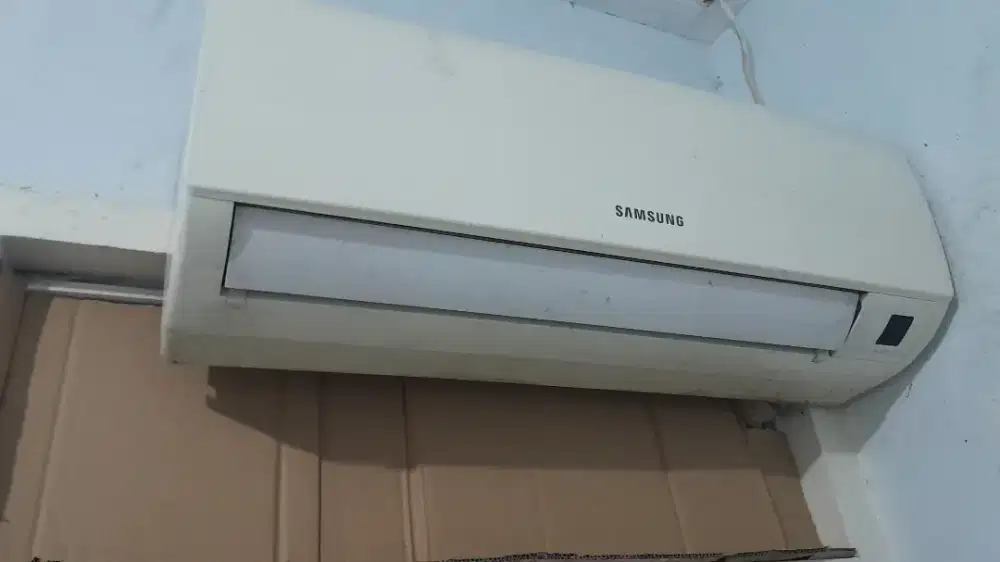 Dijual AC Bekas Samsung 1/2 PK,