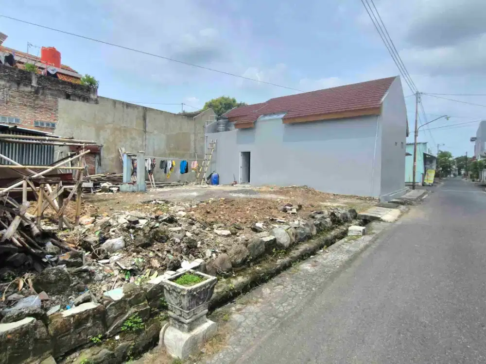 Rumah Hook Bagus Tanah nya Luas Bisa untuk Pengembangan