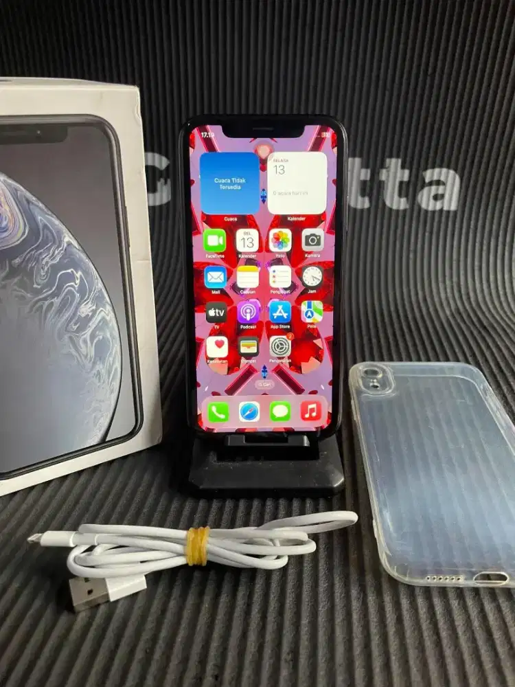 Iphone XR 64gb inter all operator  fullset mulus no minus