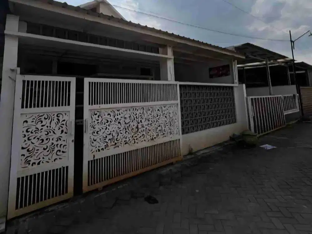 Dijual Cepat Murah 2Rumah Jejer Di Perumahan Pakis Ampeldento Kab Malang