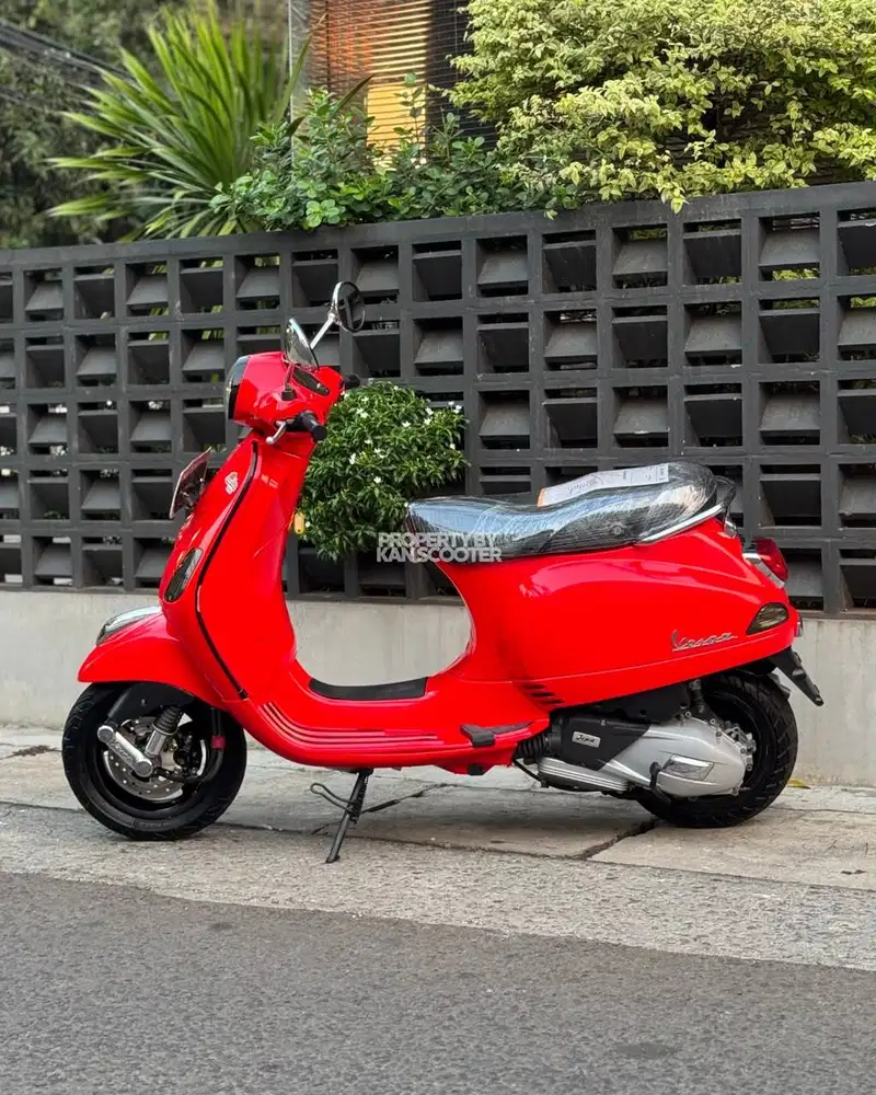 JUAL MURAH VESPA LX 125 iGET 2018 MULUS